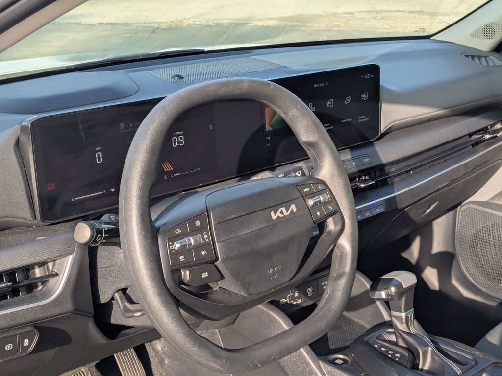Thumbnail: 2025 Kia K4 - 13