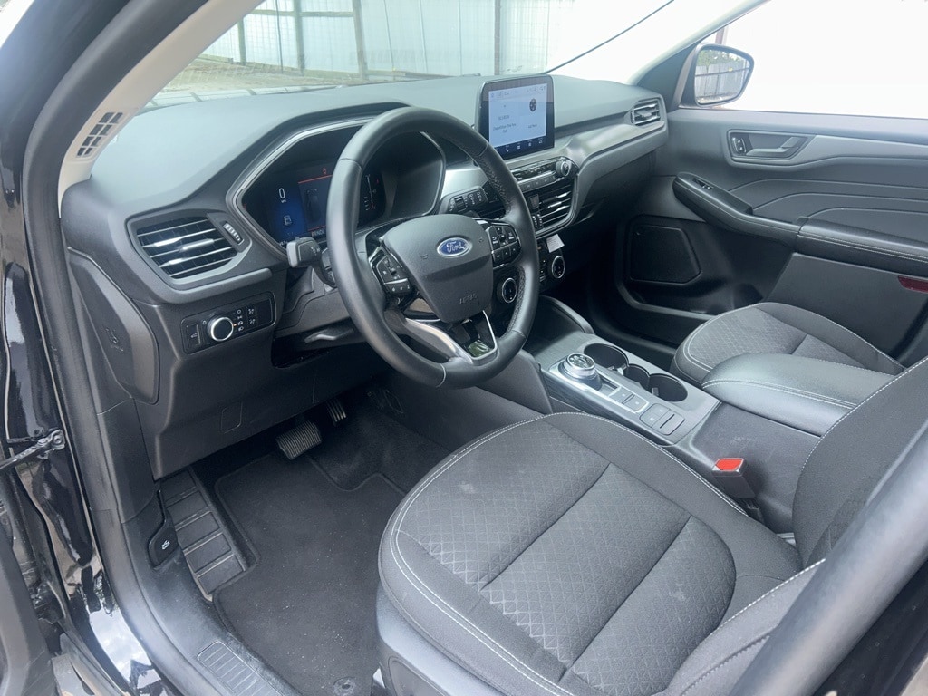 Thumbnail: 2024 Ford Escape - 7