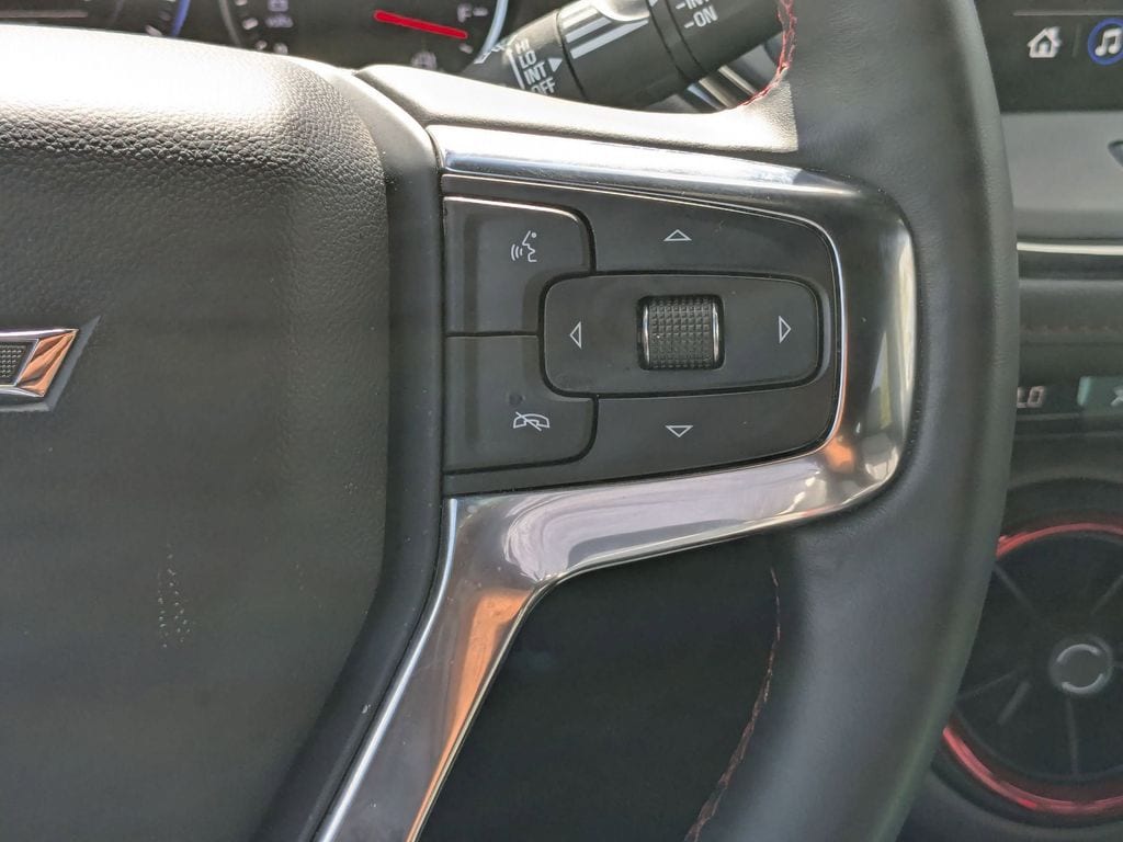 Thumbnail: 2025 Chevrolet Blazer - 16