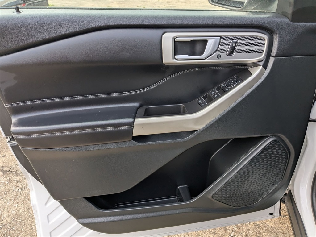 2023 Ford Explorer Limited 11
