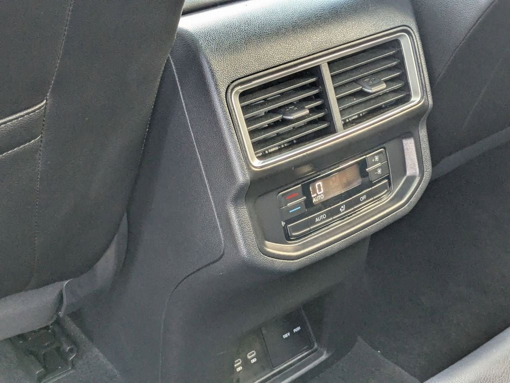 Thumbnail: 2025 Volkswagen Atlas - 26