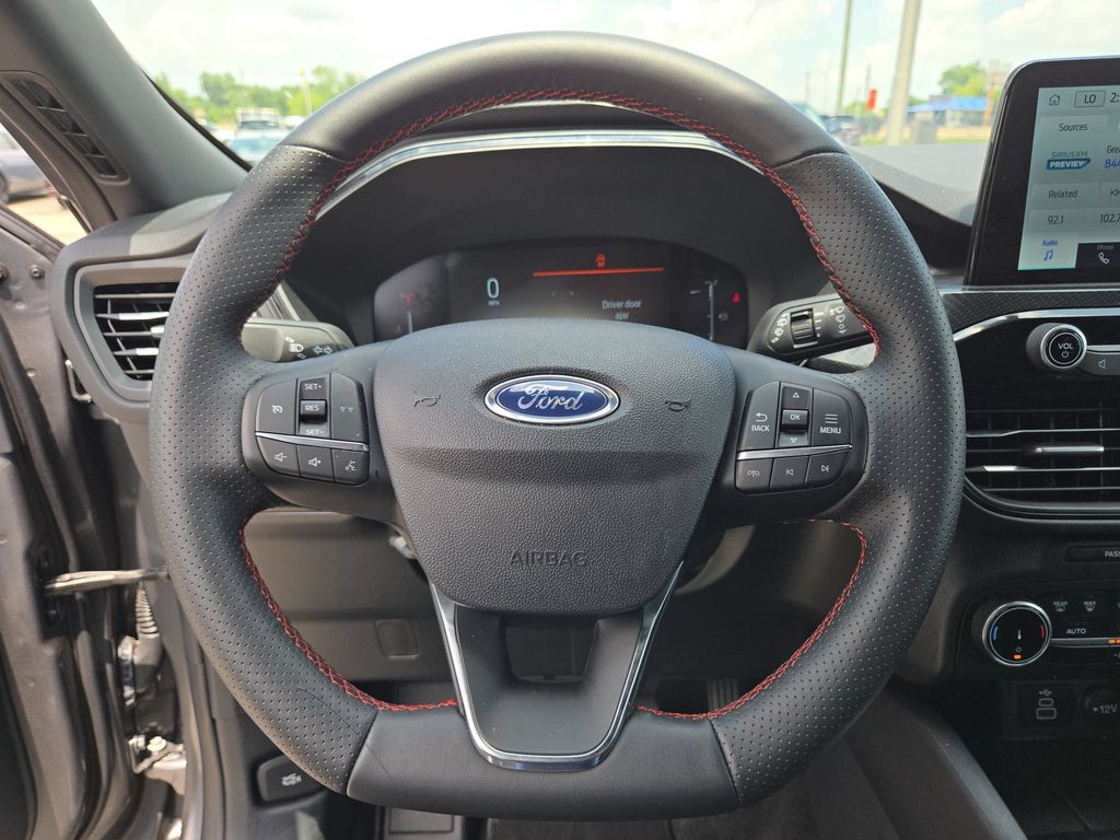 Thumbnail: 2025 Ford Escape - 22