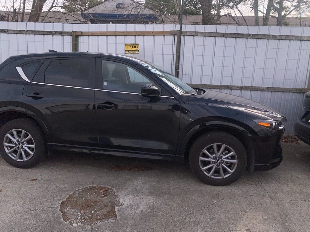 Thumbnail: 2025 Mazda CX-5 - 4