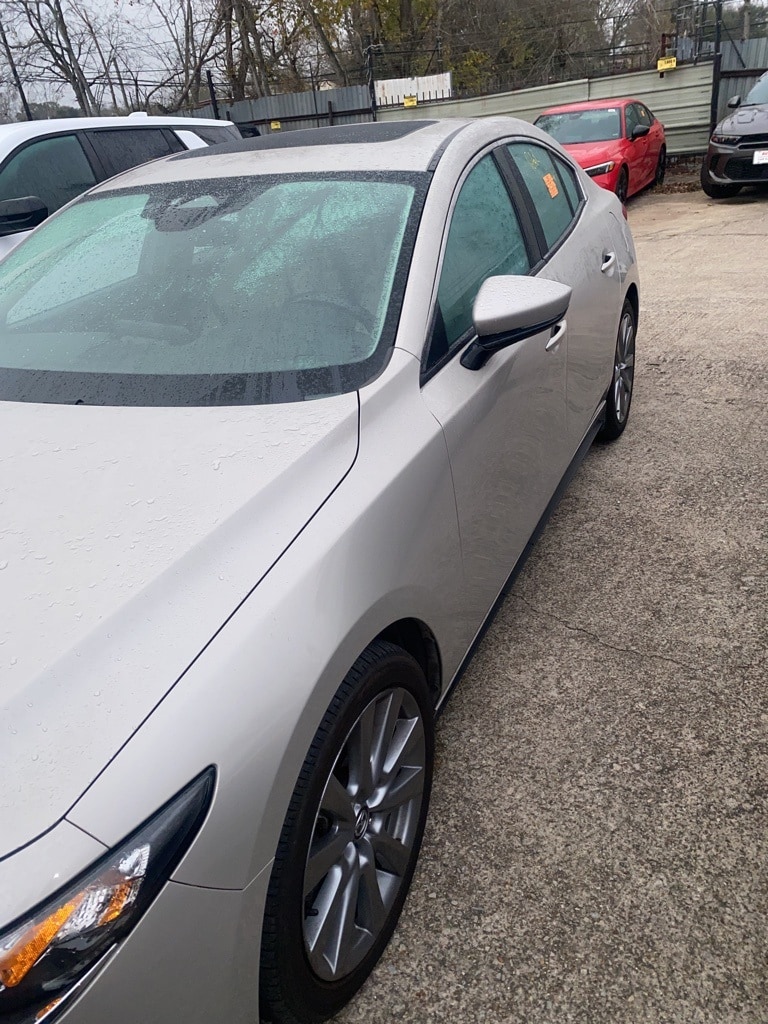 2025 Mazda Mazda3 Preferred's photo