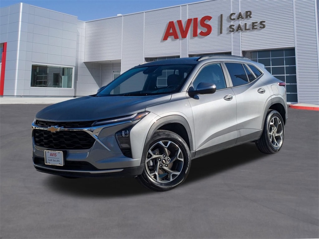 Thumbnail: 2025 Chevrolet Trax - 1