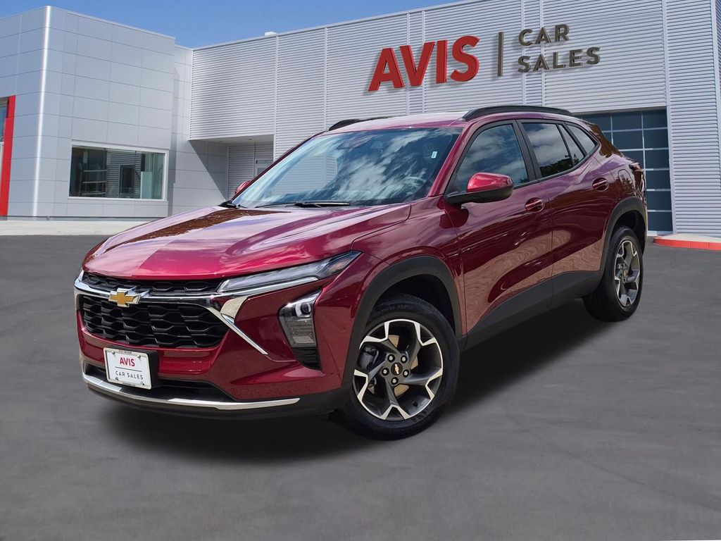 Thumbnail: 2025 Chevrolet Trax - 1