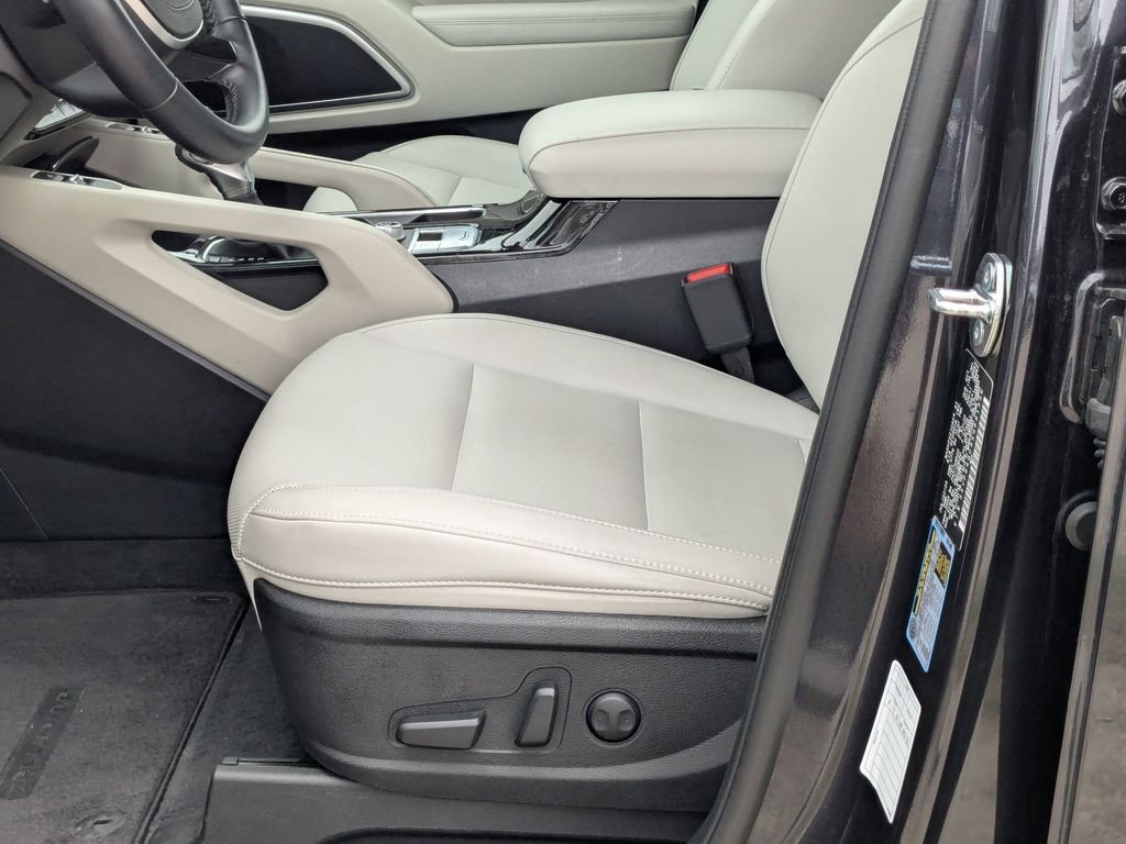 Thumbnail: 2025 Kia Telluride - 24