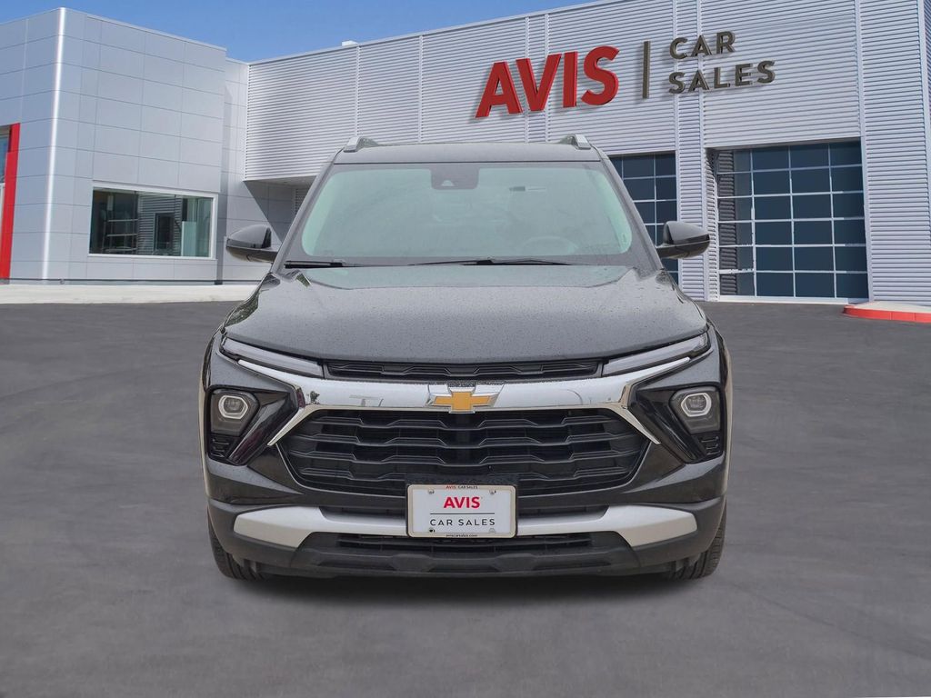 Thumbnail: 2025 Chevrolet TrailBlazer - 2