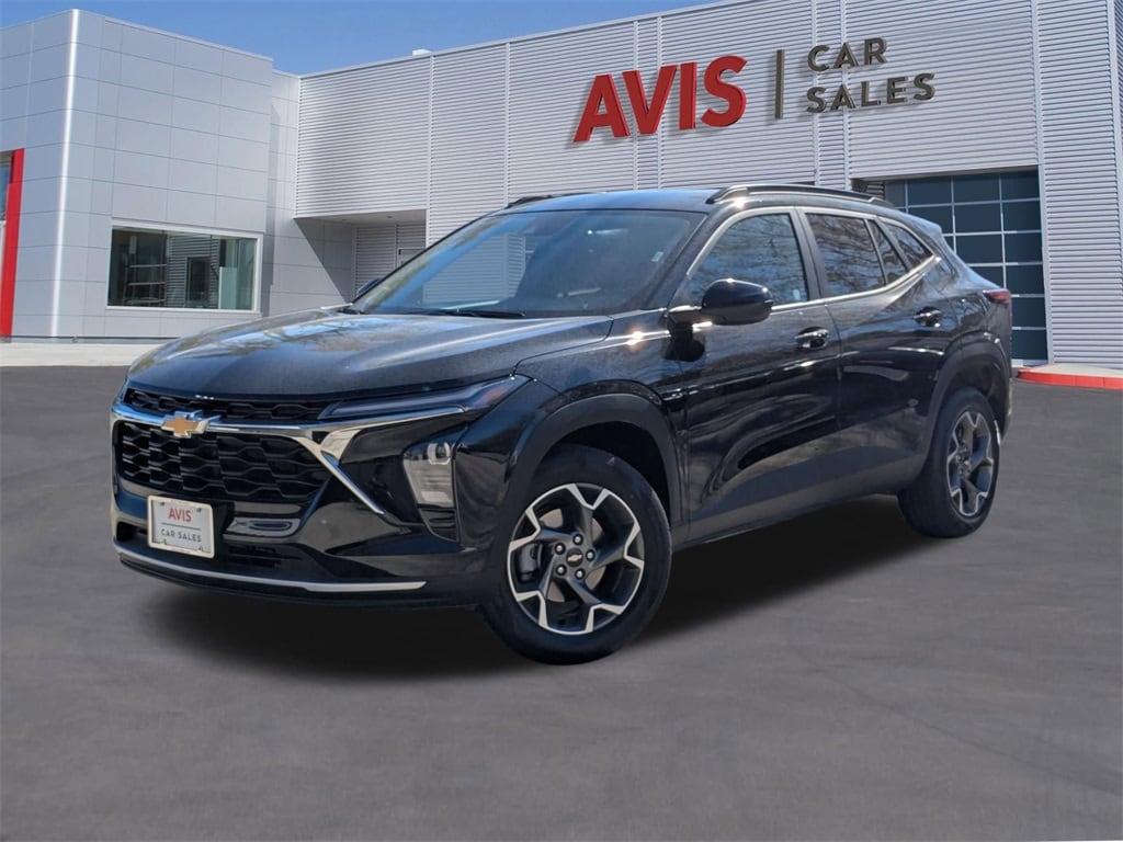 2025 Chevrolet Trax LT's photo