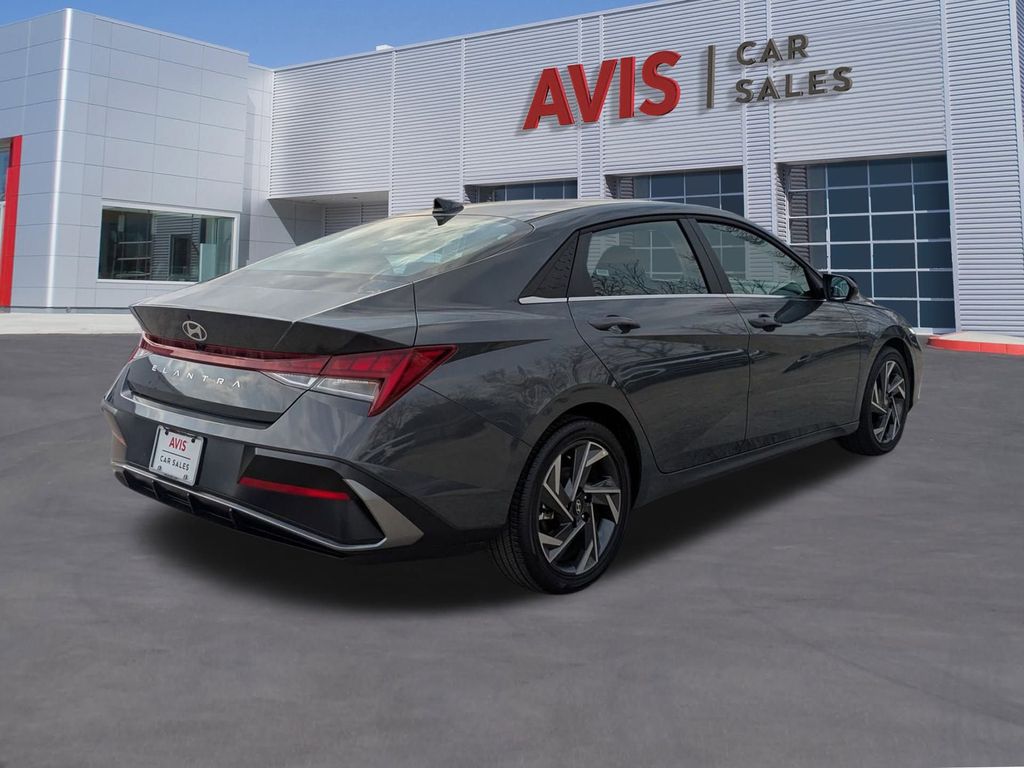 Thumbnail: 2025 Hyundai Elantra - 6