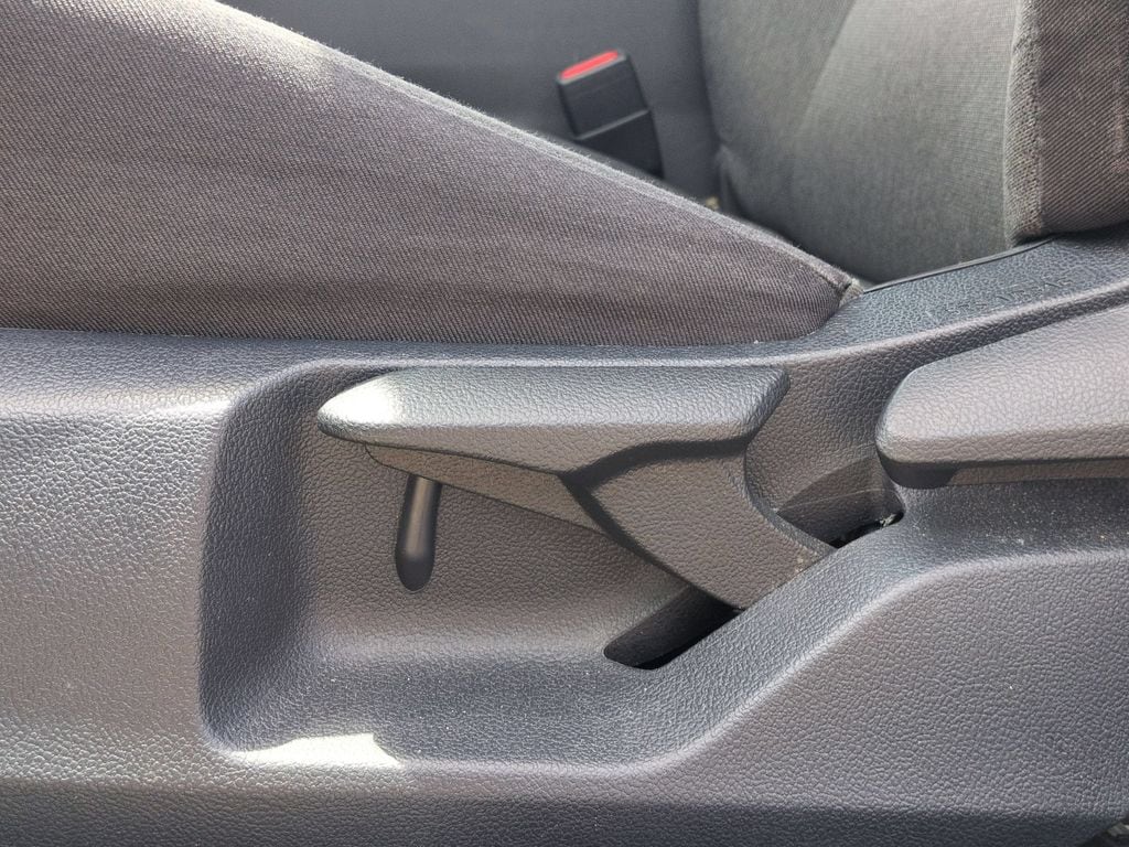 Thumbnail: 2025 Toyota Camry - 14