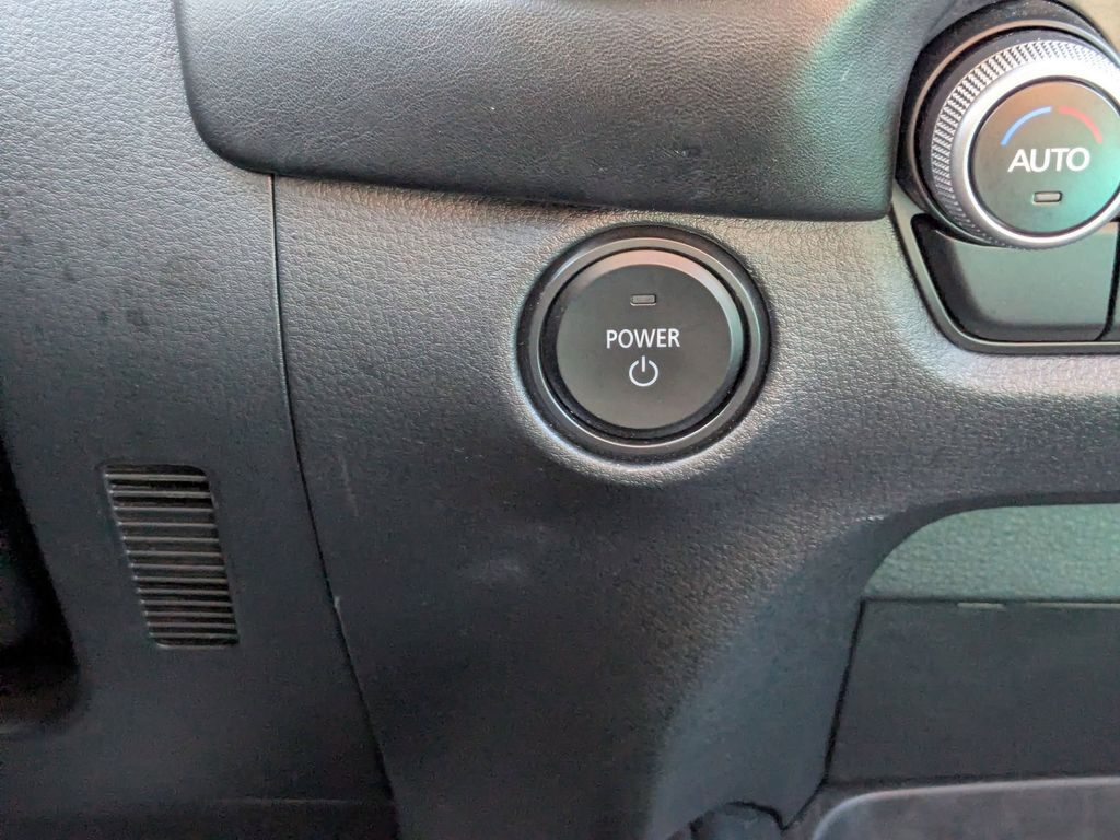 Thumbnail: 2025 Mazda CX-50 - 23