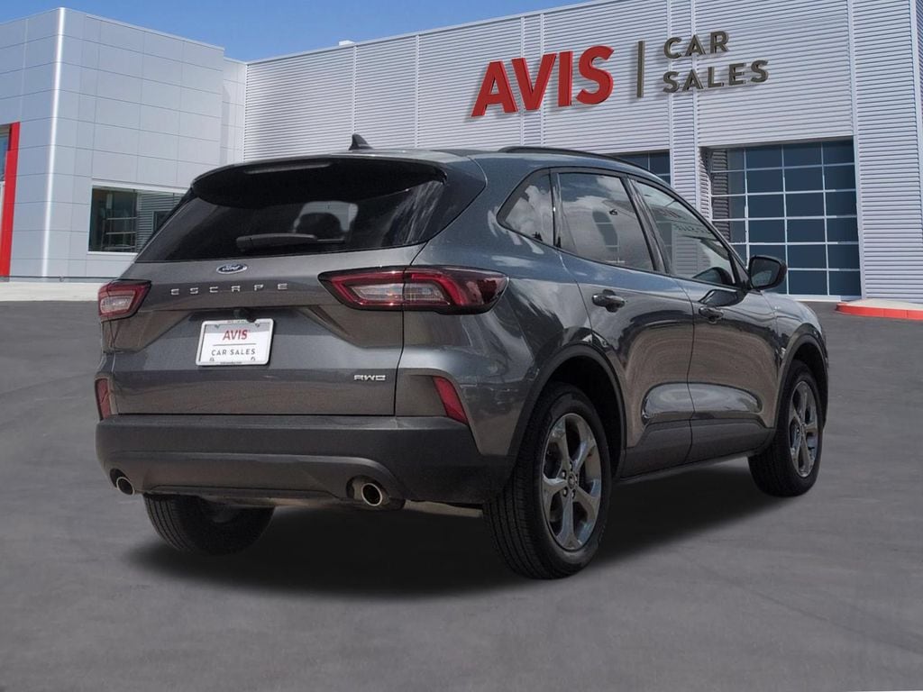 Thumbnail: 2025 Ford Escape - 6