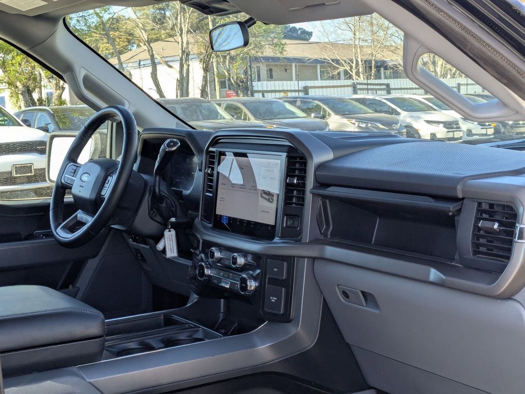 Thumbnail: 2025 Ford F-150 - 25