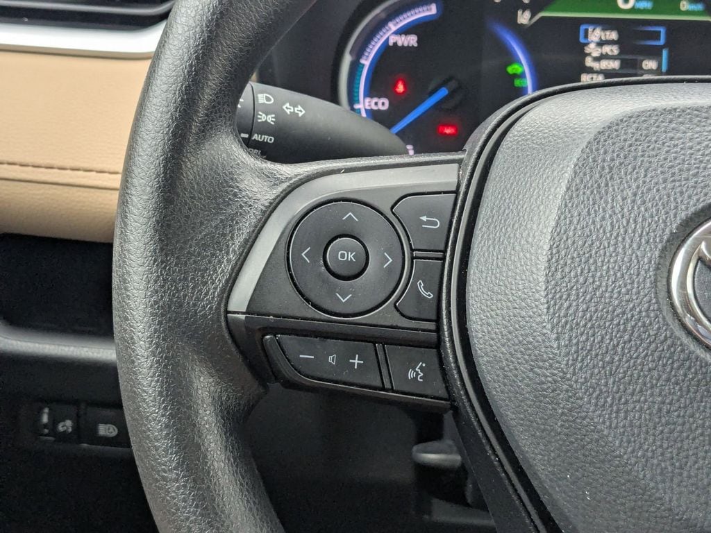 Thumbnail: 2025 Toyota RAV4 - 13