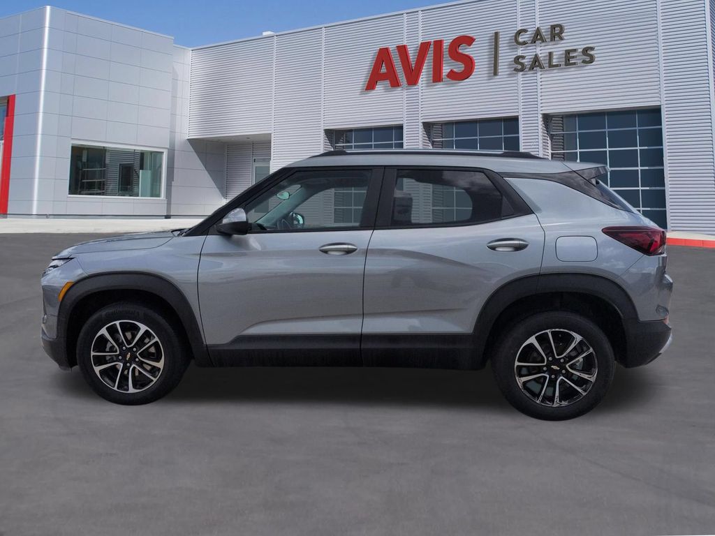 Thumbnail: 2025 Chevrolet TrailBlazer - 10