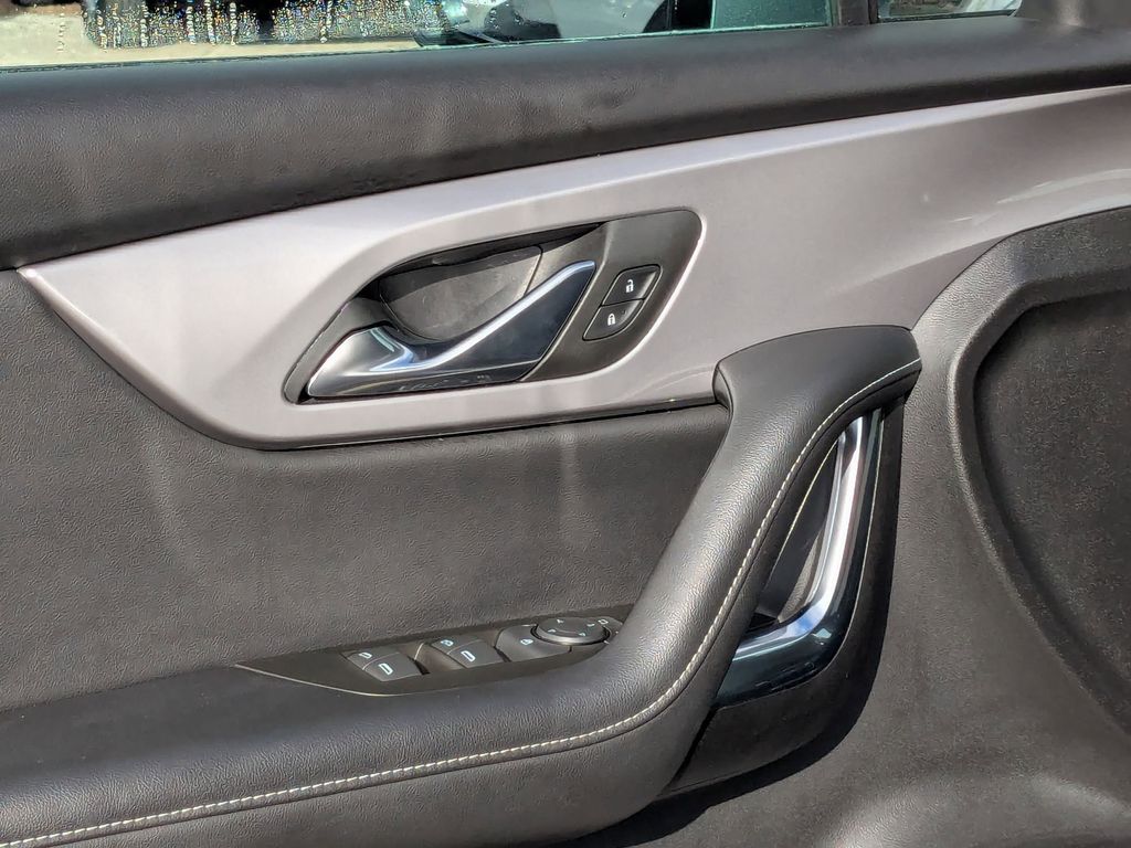 Thumbnail: 2025 Chevrolet Blazer - 13