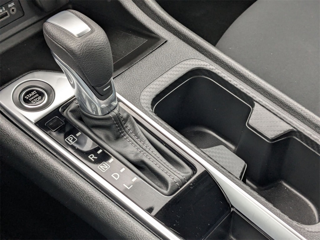 Thumbnail: 2024 Nissan Sentra - 19