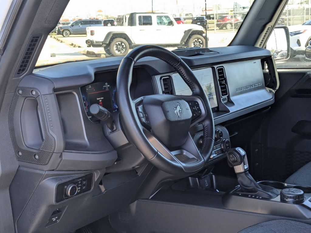 Thumbnail: 2025 Ford Bronco - 14