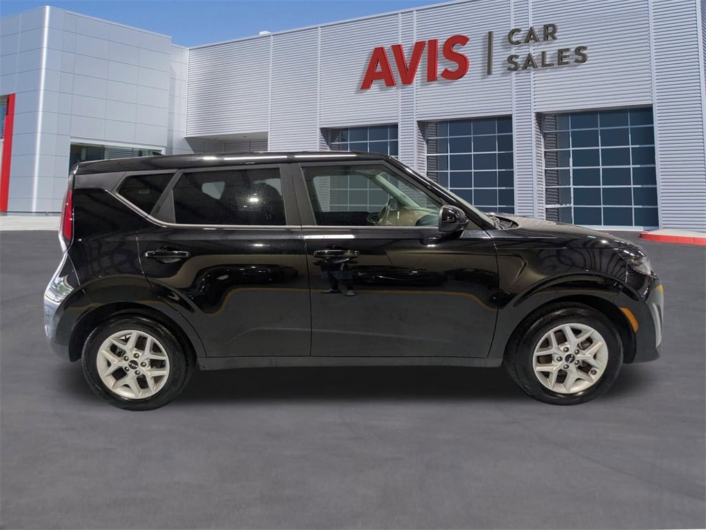 Thumbnail: 2024 Kia Soul - 5