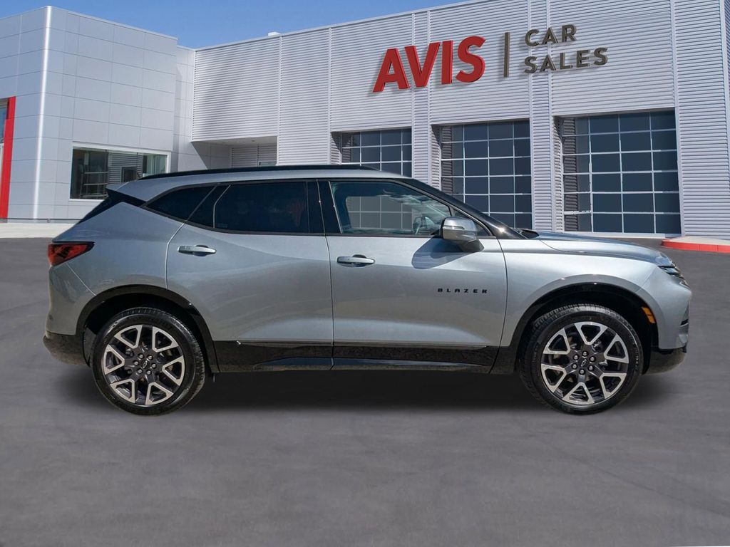 Thumbnail: 2025 Chevrolet Blazer - 5