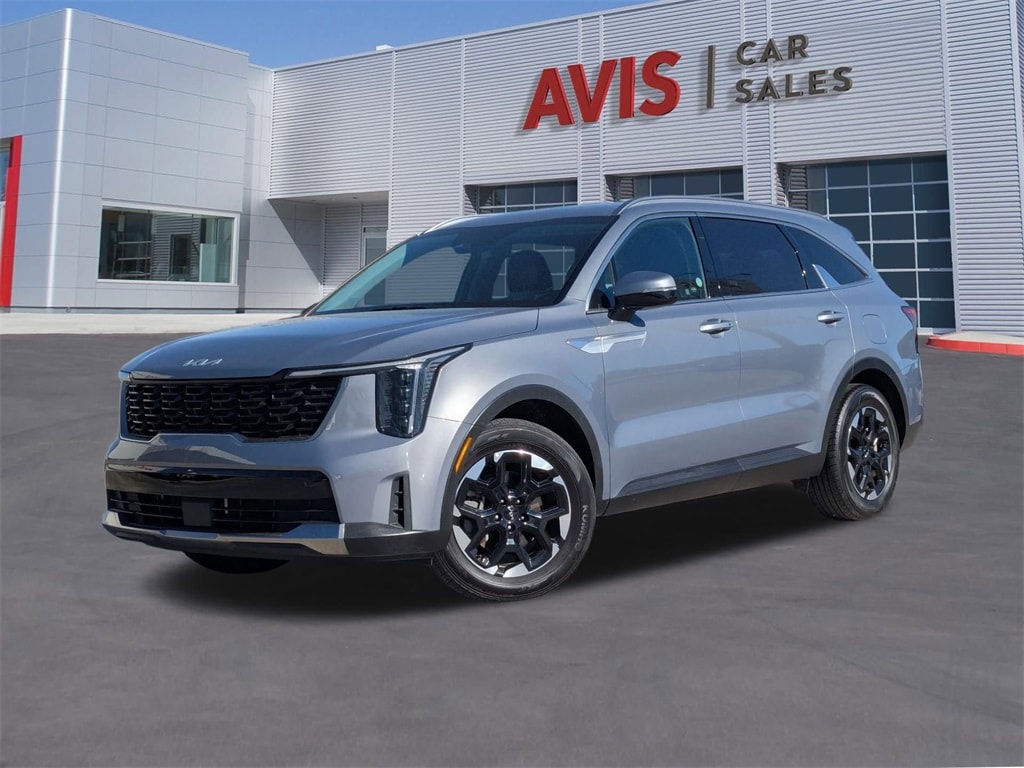 2024 Kia Sorento S's photo