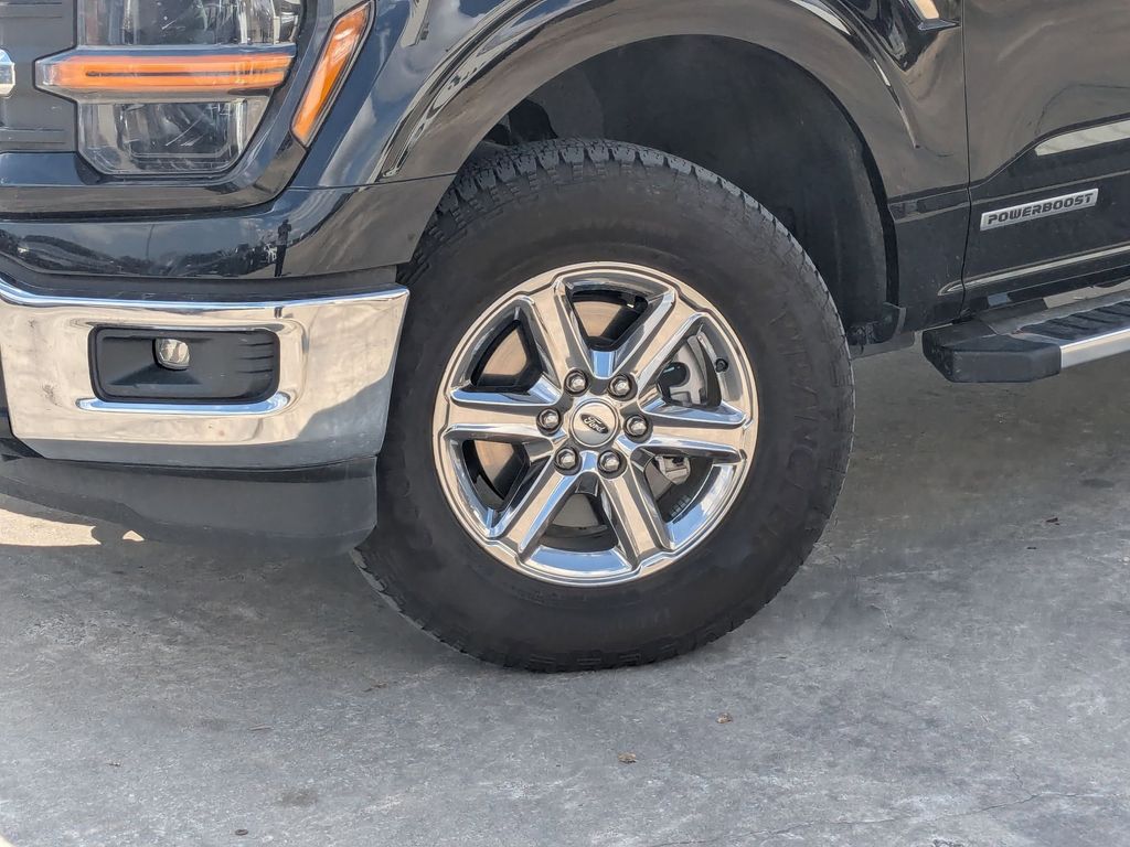 Thumbnail: 2025 Ford F-150 - 32