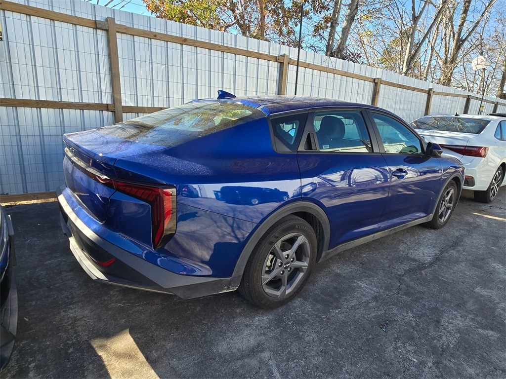 Thumbnail: 2025 Kia K4 - 4