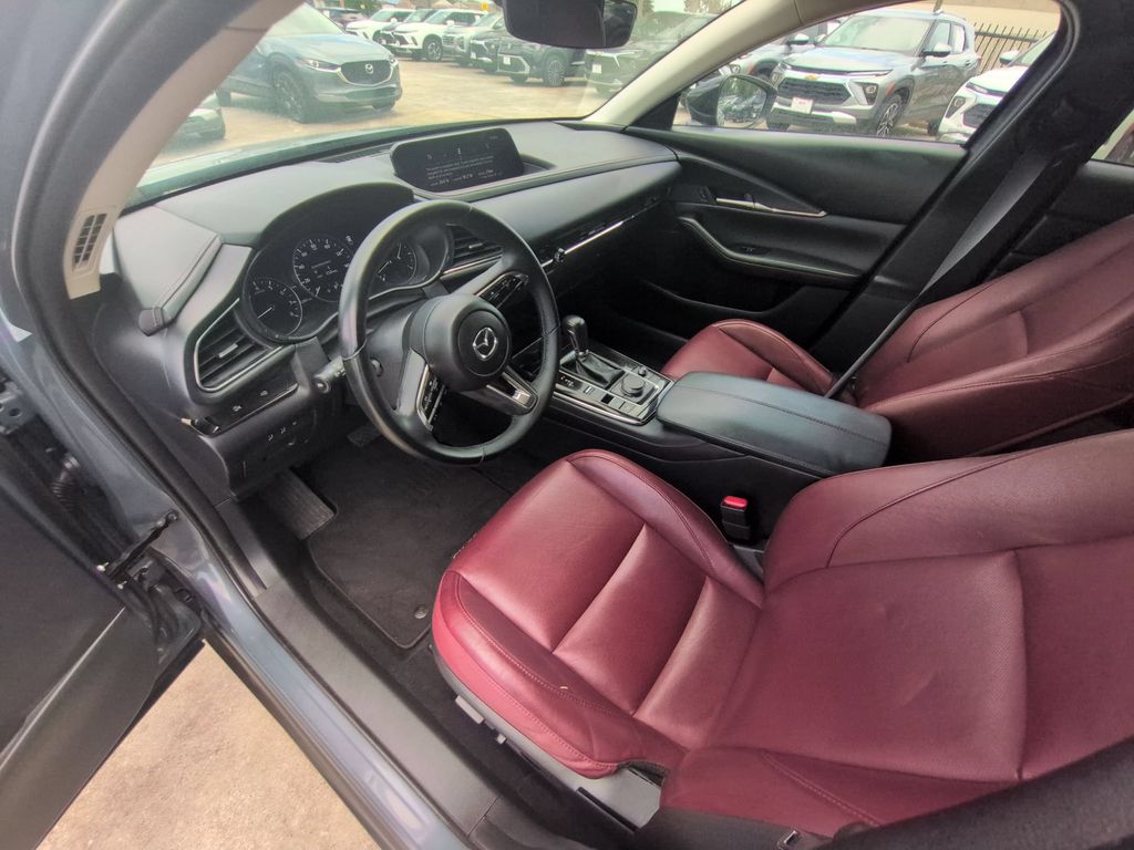 Thumbnail: 2025 Mazda CX-30 - 15