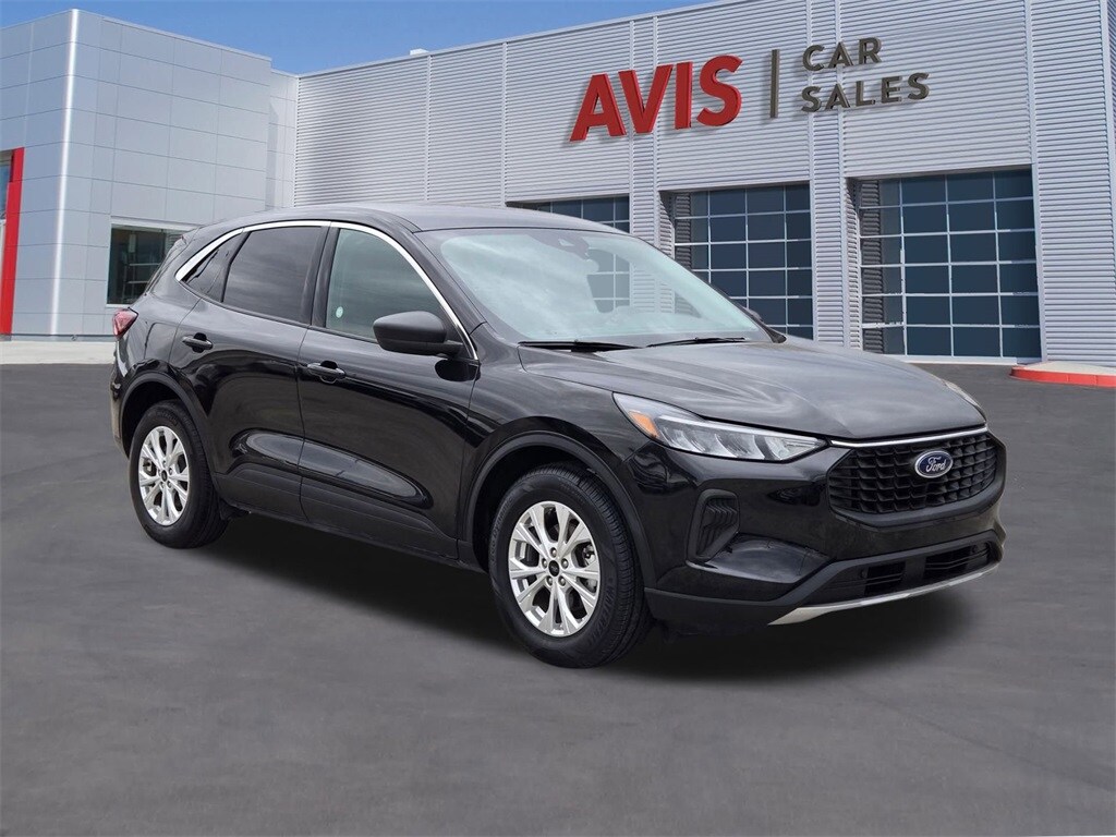 Thumbnail: 2024 Ford Escape - 3