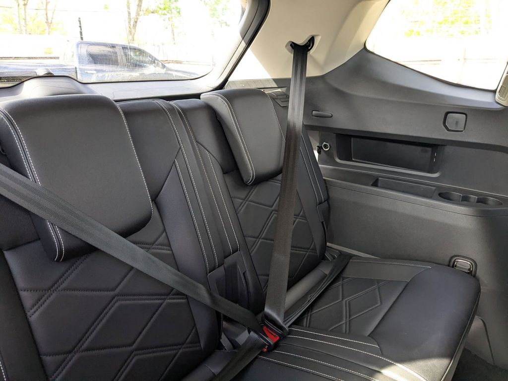 Thumbnail: 2025 Volkswagen Atlas - 29