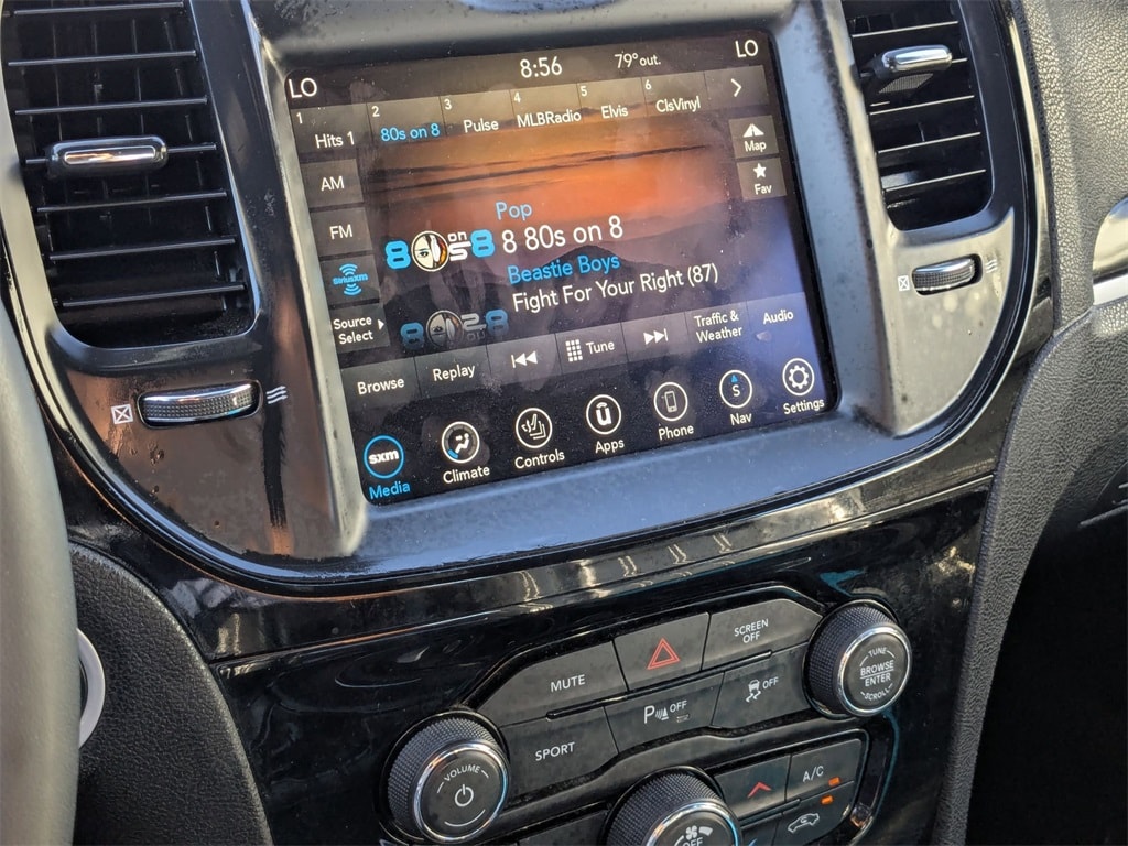 Thumbnail: 2023 Chrysler 300 - 17