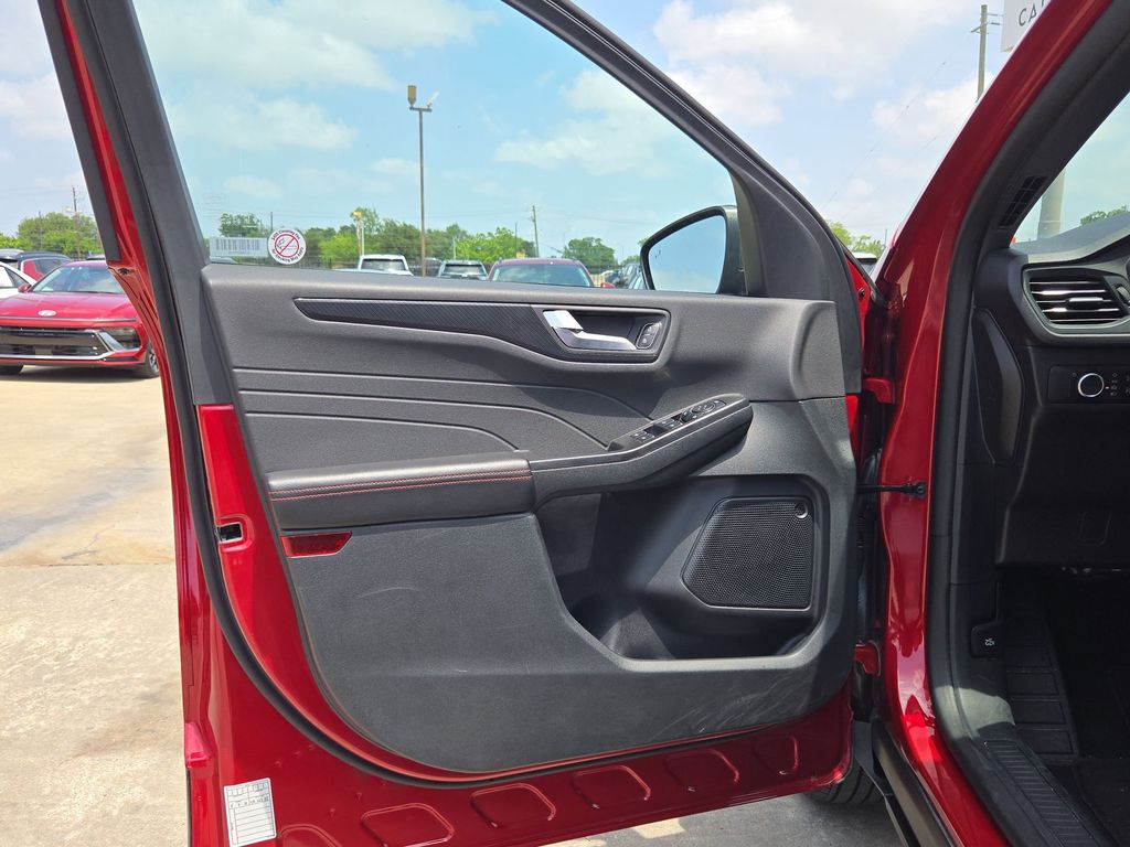 Thumbnail: 2025 Ford Escape - 11