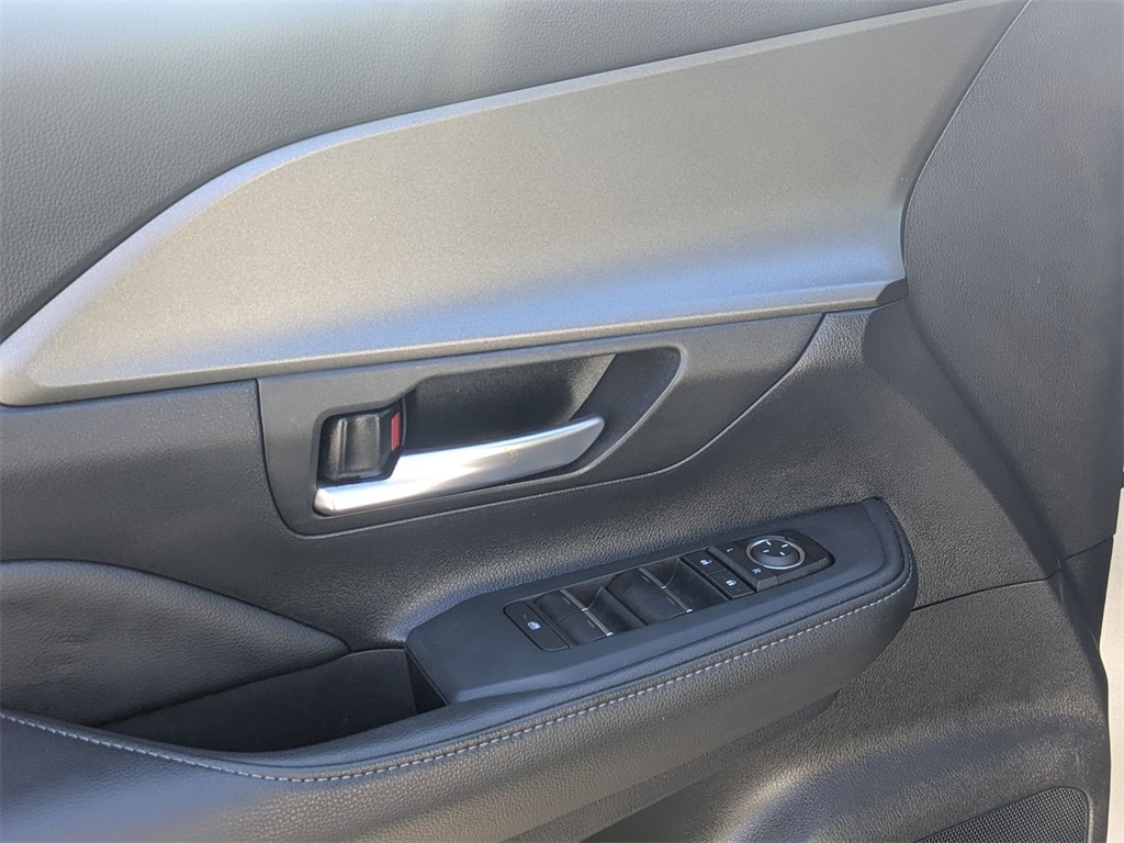 Thumbnail: 2025 Toyota Grand Highlander - 13