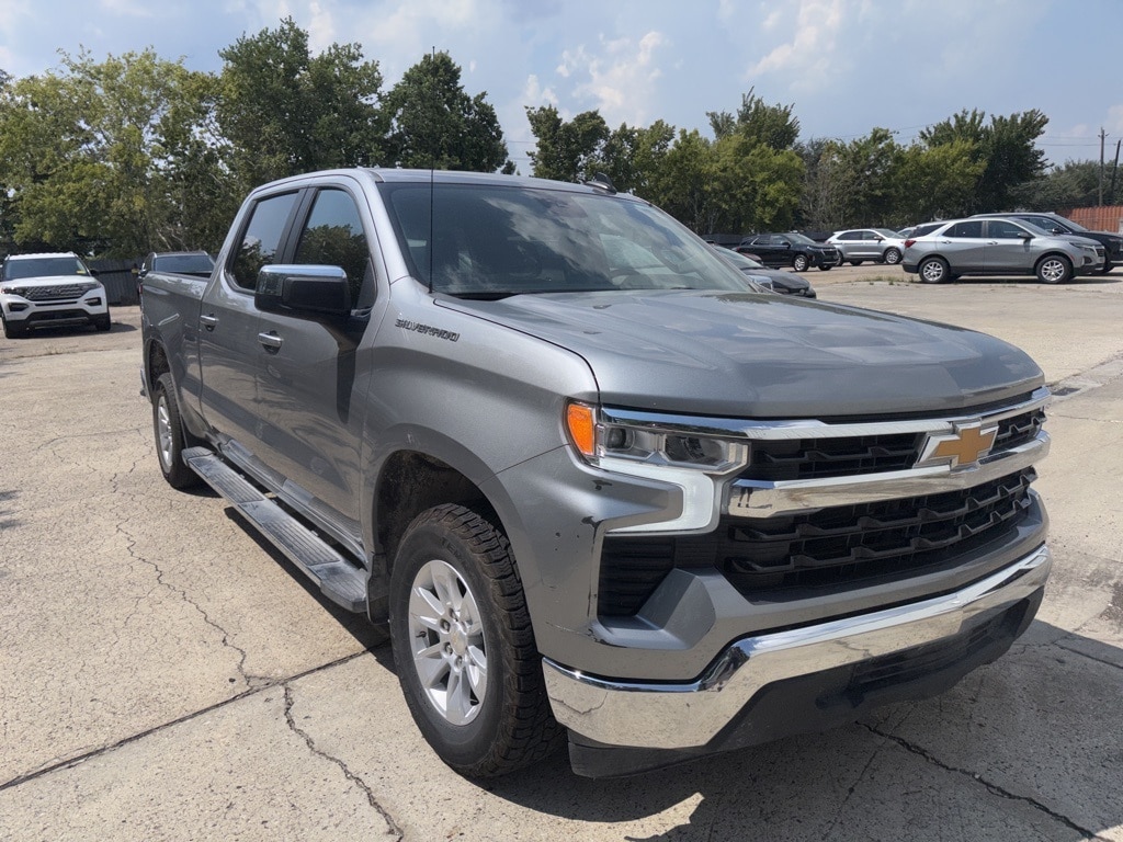 Thumbnail: 2024 Chevrolet Silverado 1500 - 3