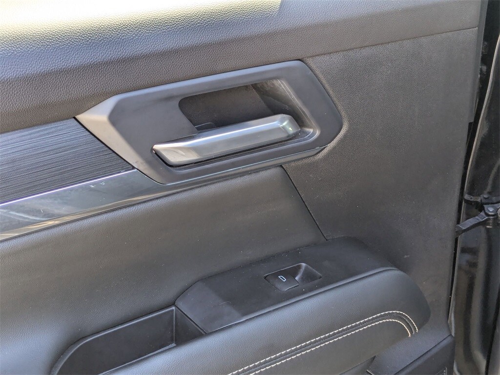 Thumbnail: 2025 GMC Terrain - 25