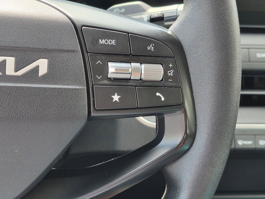 Thumbnail: 2025 Kia K4 - 18