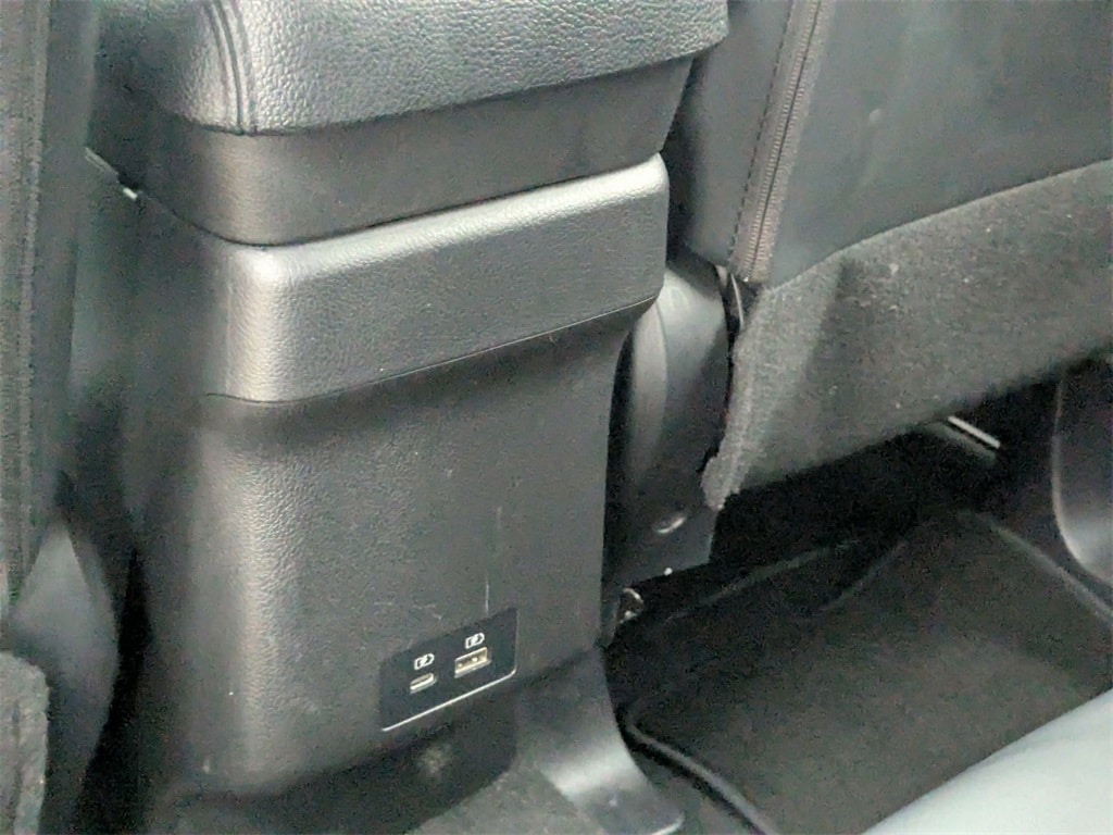 Thumbnail: 2024 Mitsubishi Outlander Sport - 27