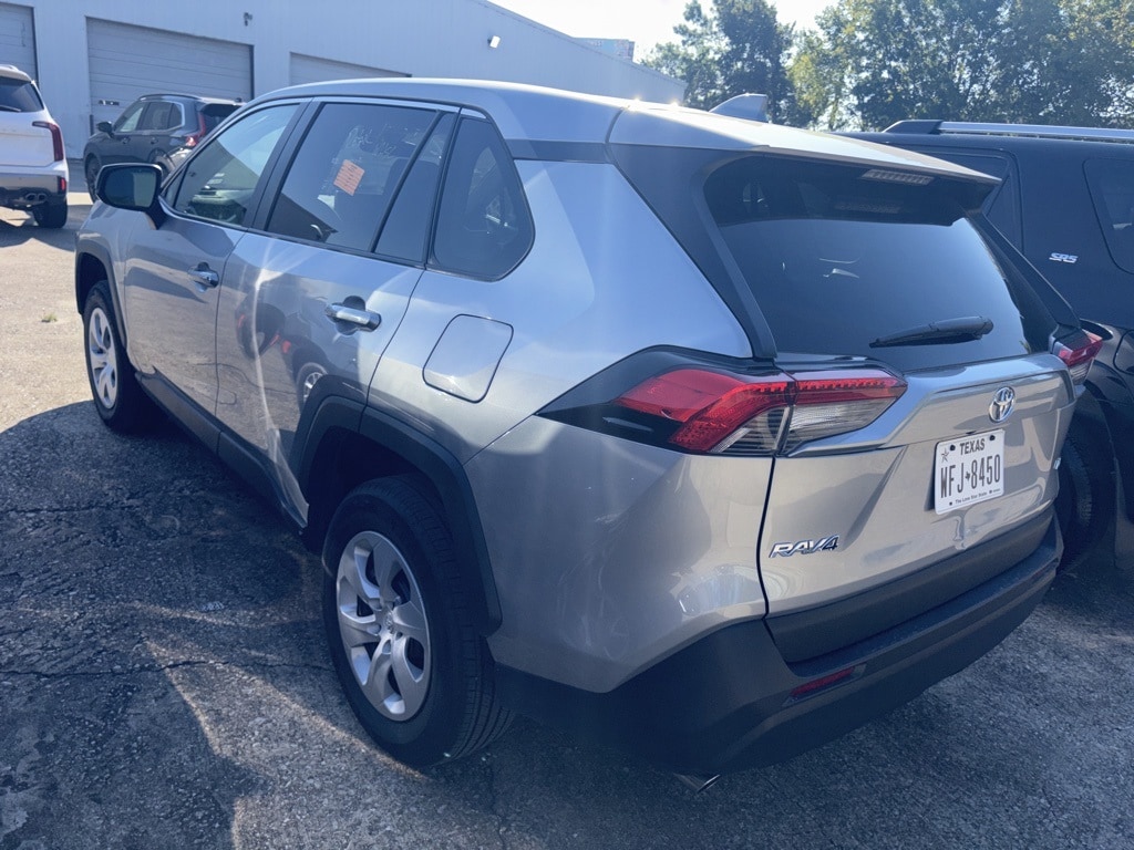 Thumbnail: 2025 Toyota RAV4 - 6