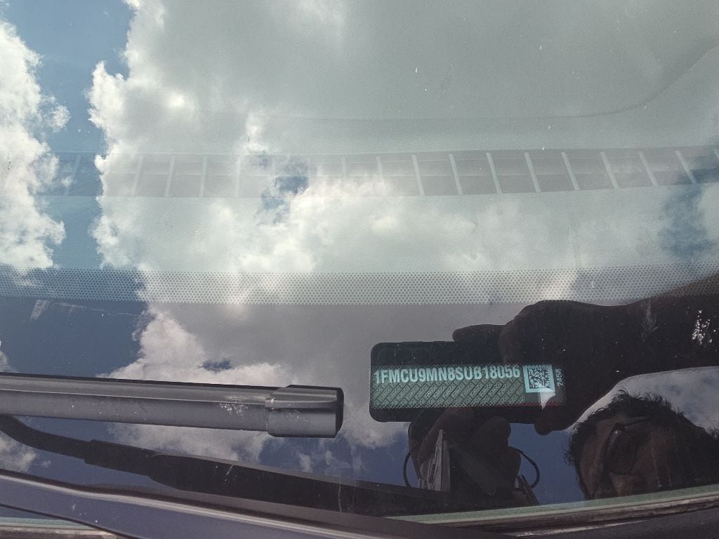 Thumbnail: 2025 Ford Escape - 5