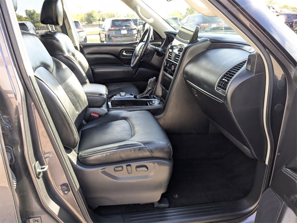 Thumbnail: 2024 INFINITI QX80 - 31