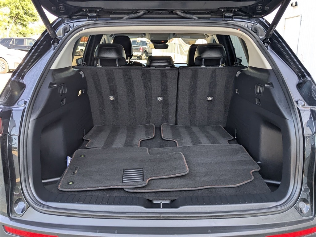 Thumbnail: 2025 Mazda CX-50 - 6