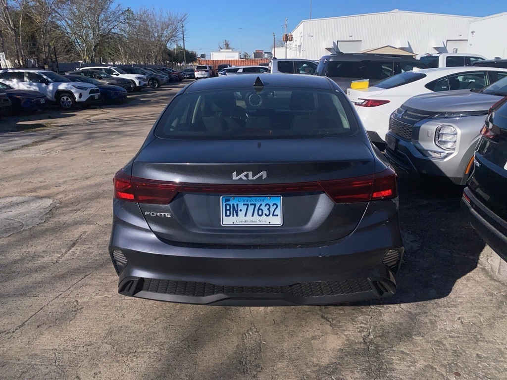 Thumbnail: 2024 Kia Forte - 5