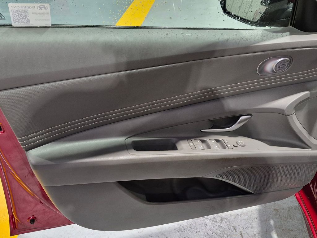Thumbnail: 2025 Hyundai Elantra - 11