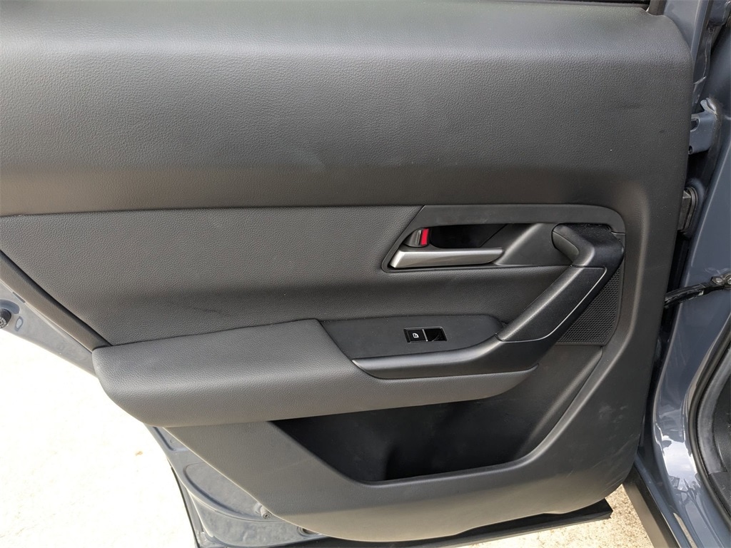 Thumbnail: 2025 Mazda CX-50 - 25