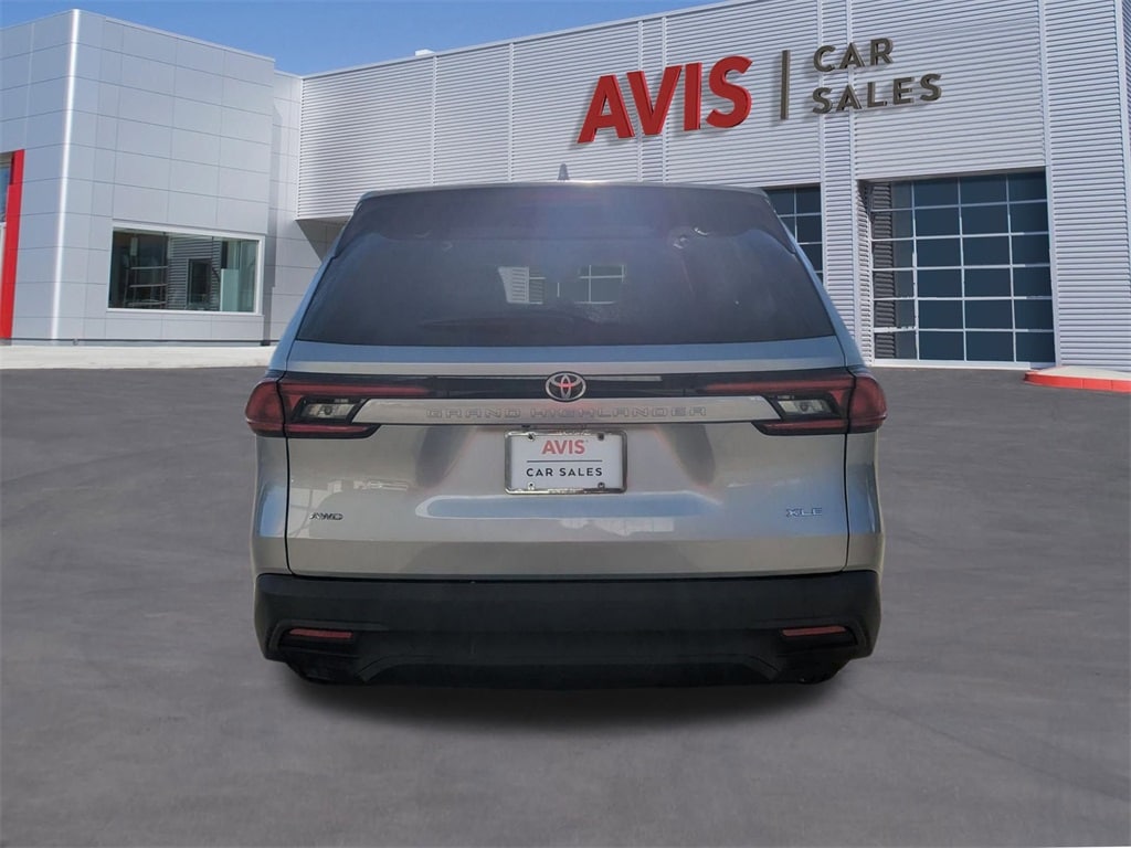 Thumbnail: 2025 Toyota Grand Highlander - 6