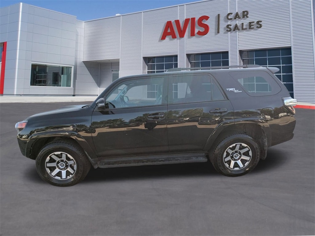 Thumbnail: 2024 Toyota 4Runner - 10