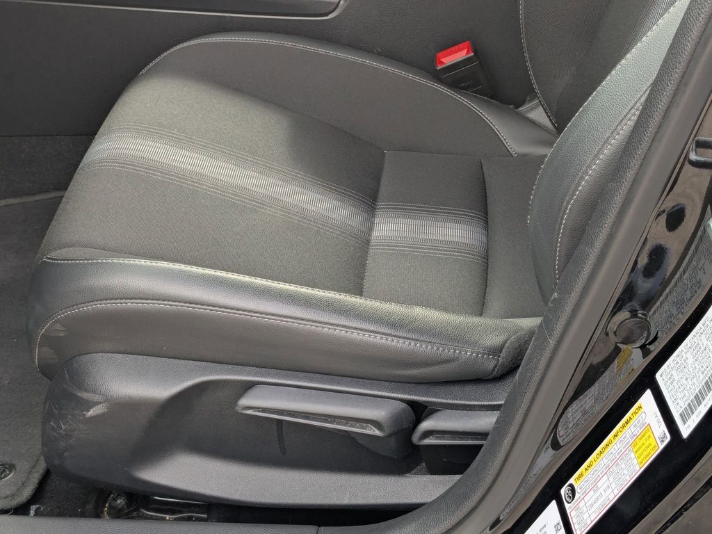 Thumbnail: 2025 Honda Civic - 23