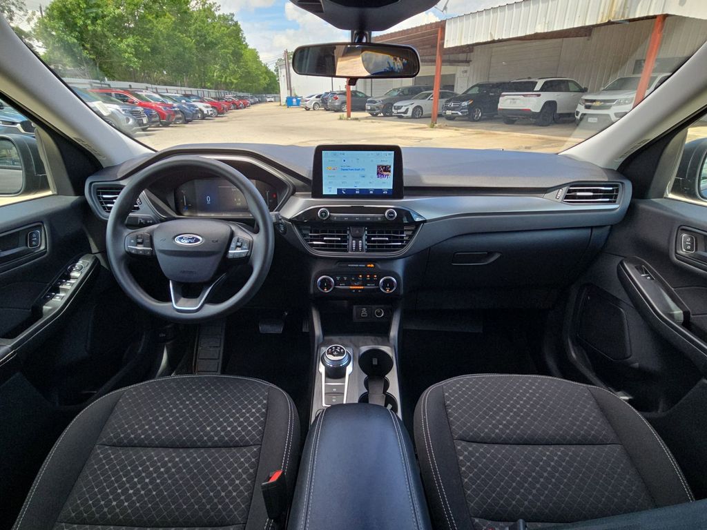 Thumbnail: 2025 Ford Escape - 24