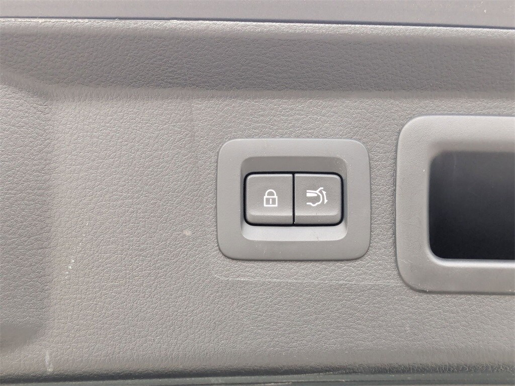 Thumbnail: 2025 Mazda CX-50 - 30